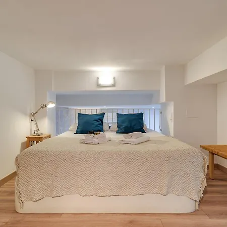 Appartement Guestready - Charming With Patio In Gracia